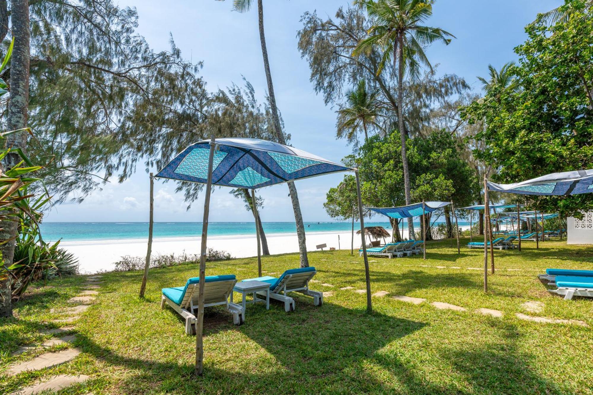 Nomad Beach Resort Diani Beach Exterior photo
